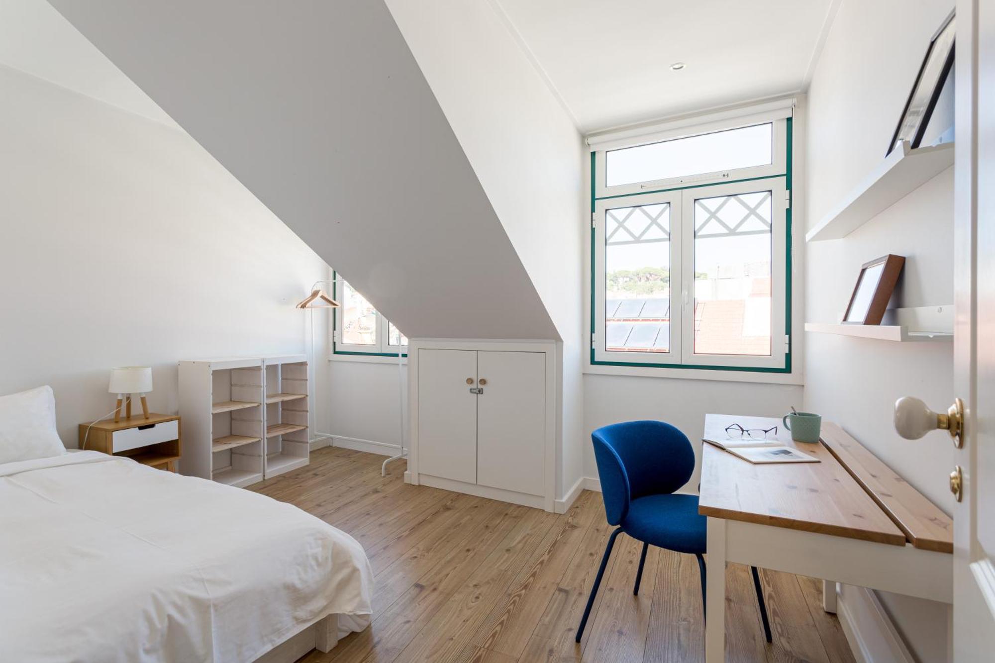 Joivy Delightful 2-bed Flat Near Park Apartment