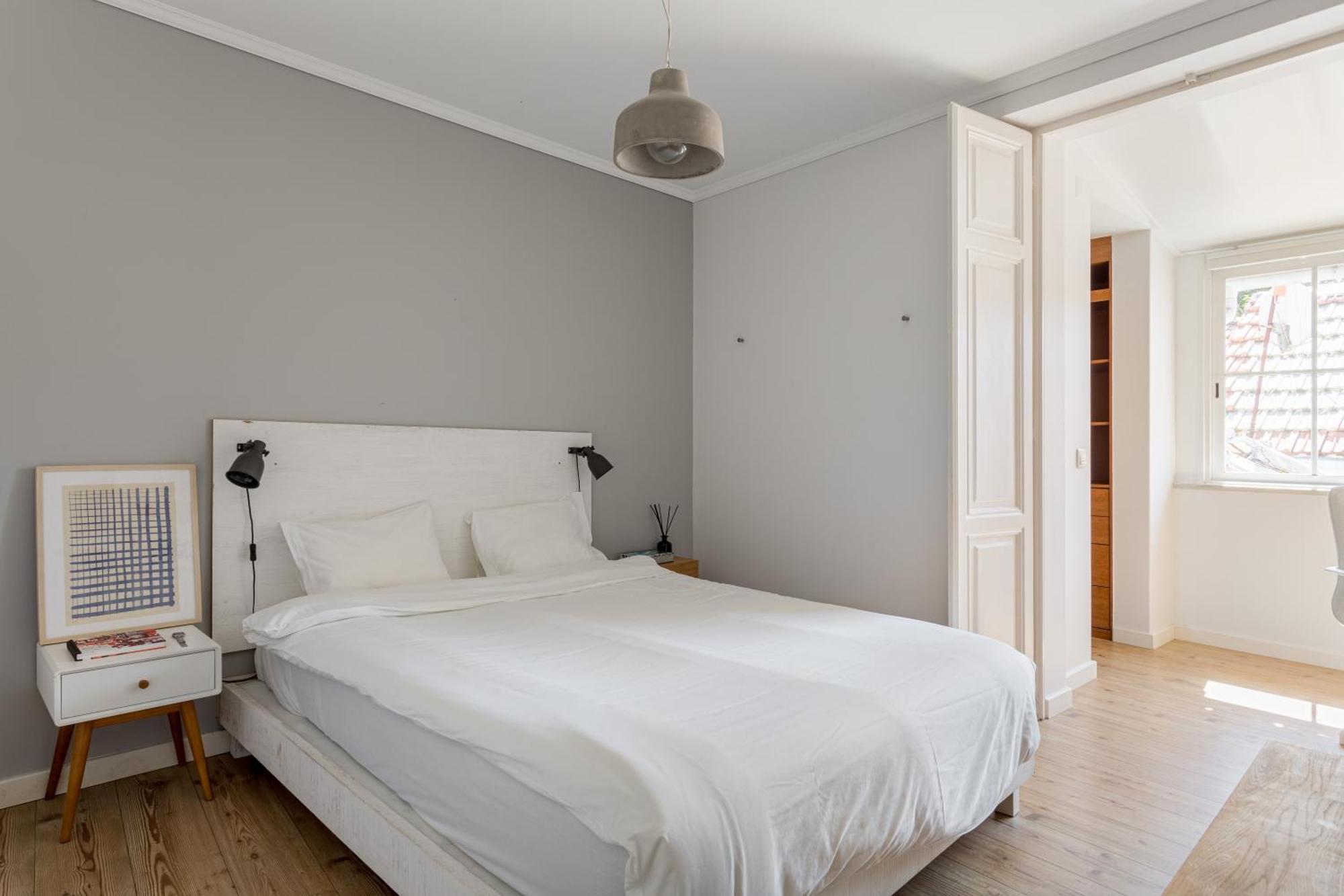 Apartment Joivy Delightful 2-bed Flat Near Park Lissabon